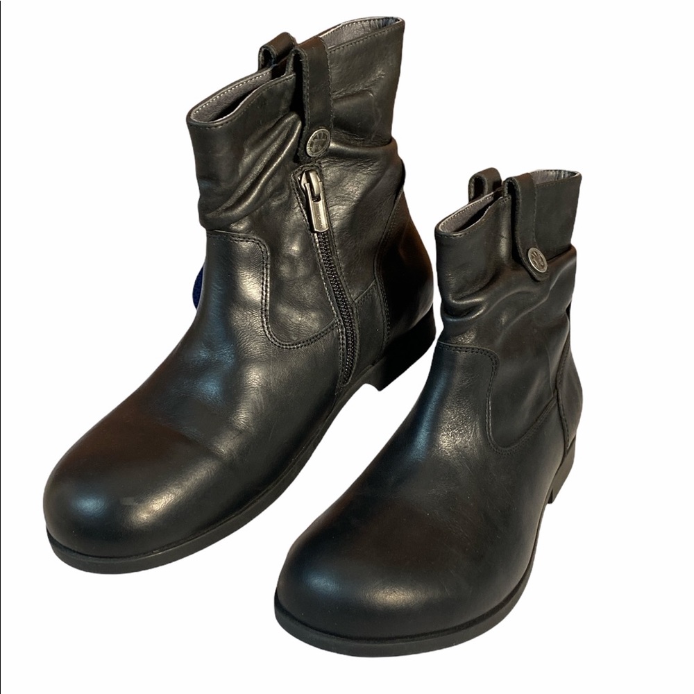 Birkenstock Sarnia Black Boots Women’s Size 37 EUR / 6 - 6 1/2 US